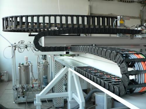 Flexing Industrial Automation Tray
